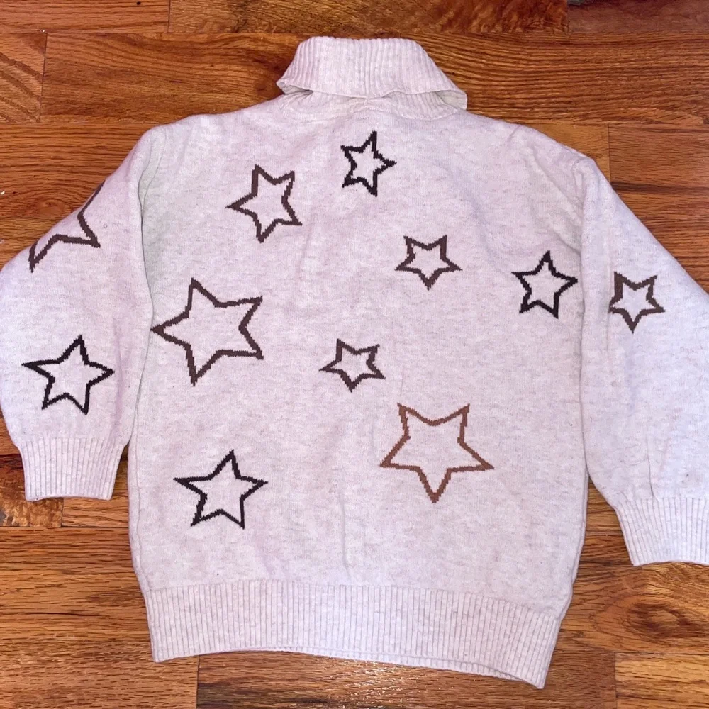 GAP Toddler Brushed Turtleneck Brown and Cream Toddler Sweater 5